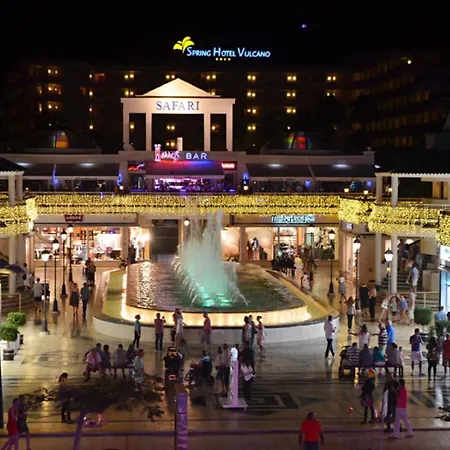 3 Charming In Americas